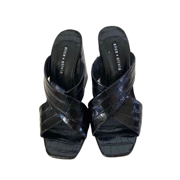 ✧ Alice + Olivia • Block heel sandals - Picture 4 of 12